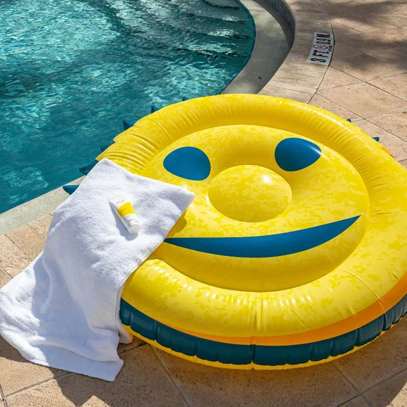 Scrub Daddy Pool Float